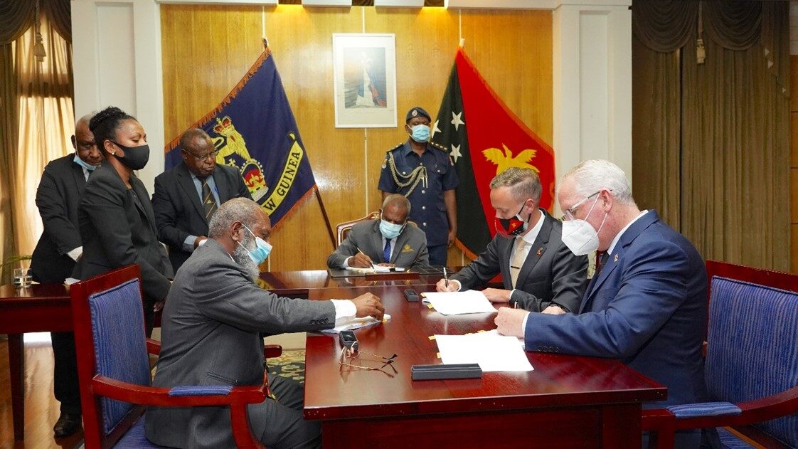 Signing the P'nyang Gas Agreement 
